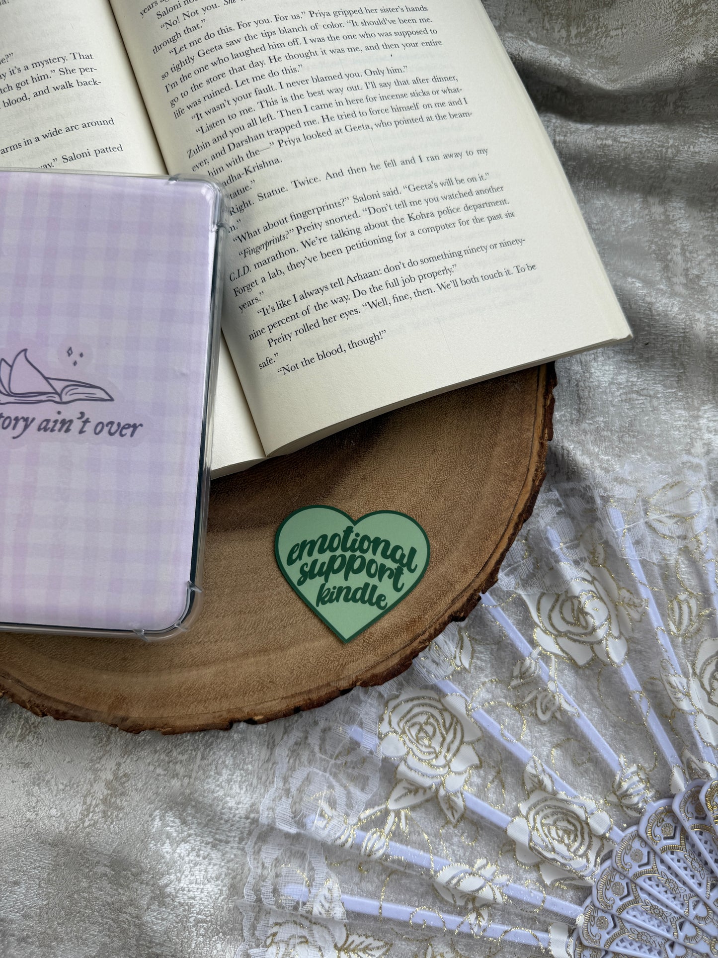 Emotional Support Kindle / Kobo Heart Sticker