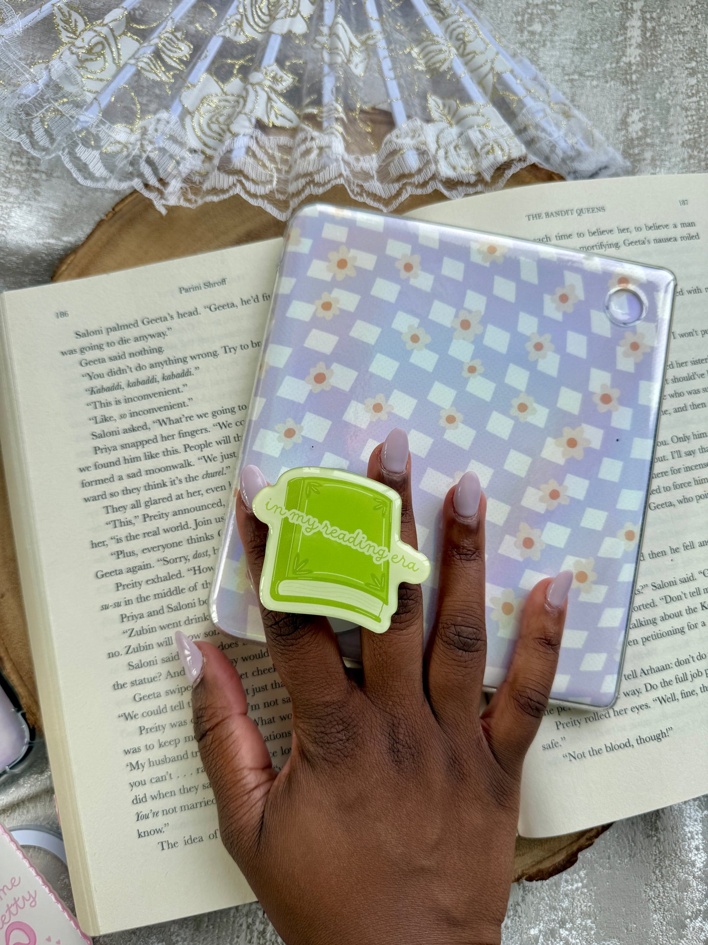 In My Reading Era Magnetic Pop Grip for Kindle or Kobo eReaders