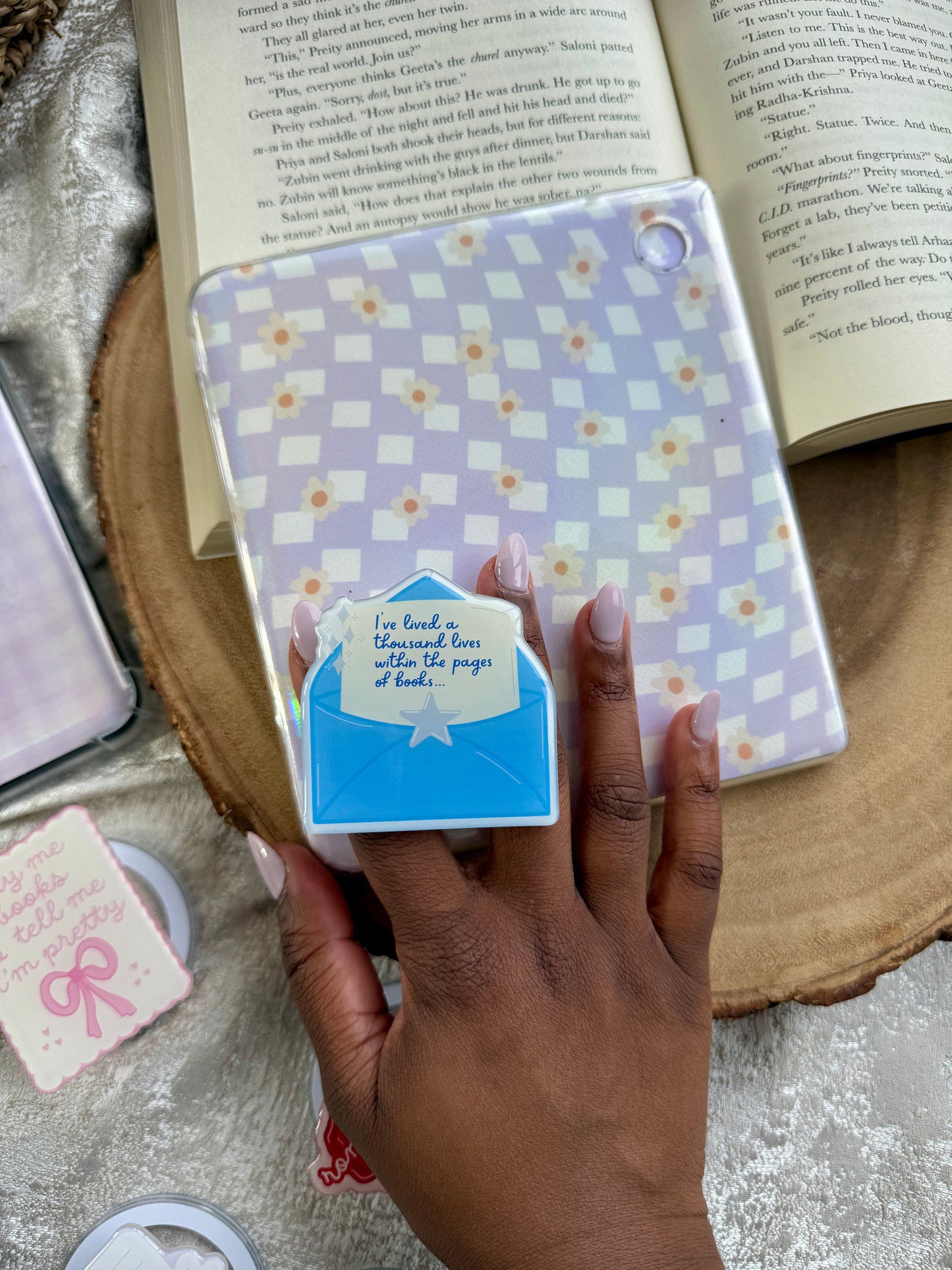I've Lived A Thousand Lives Magnetic Pop Grip for Kindle or Kobo eReaders