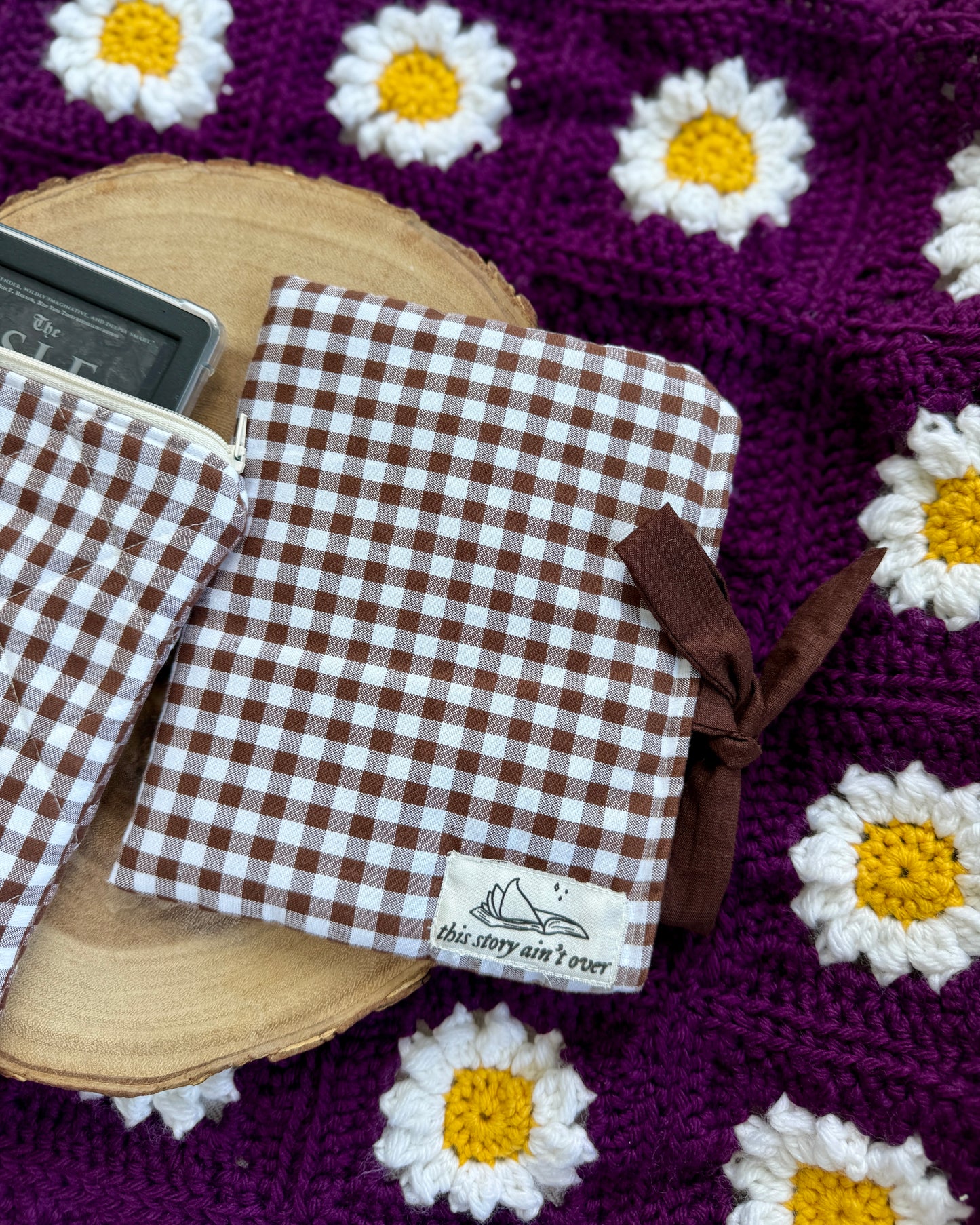 Kindle/Kobo Sleeve with Bow Closure [LIMITED EDITION]