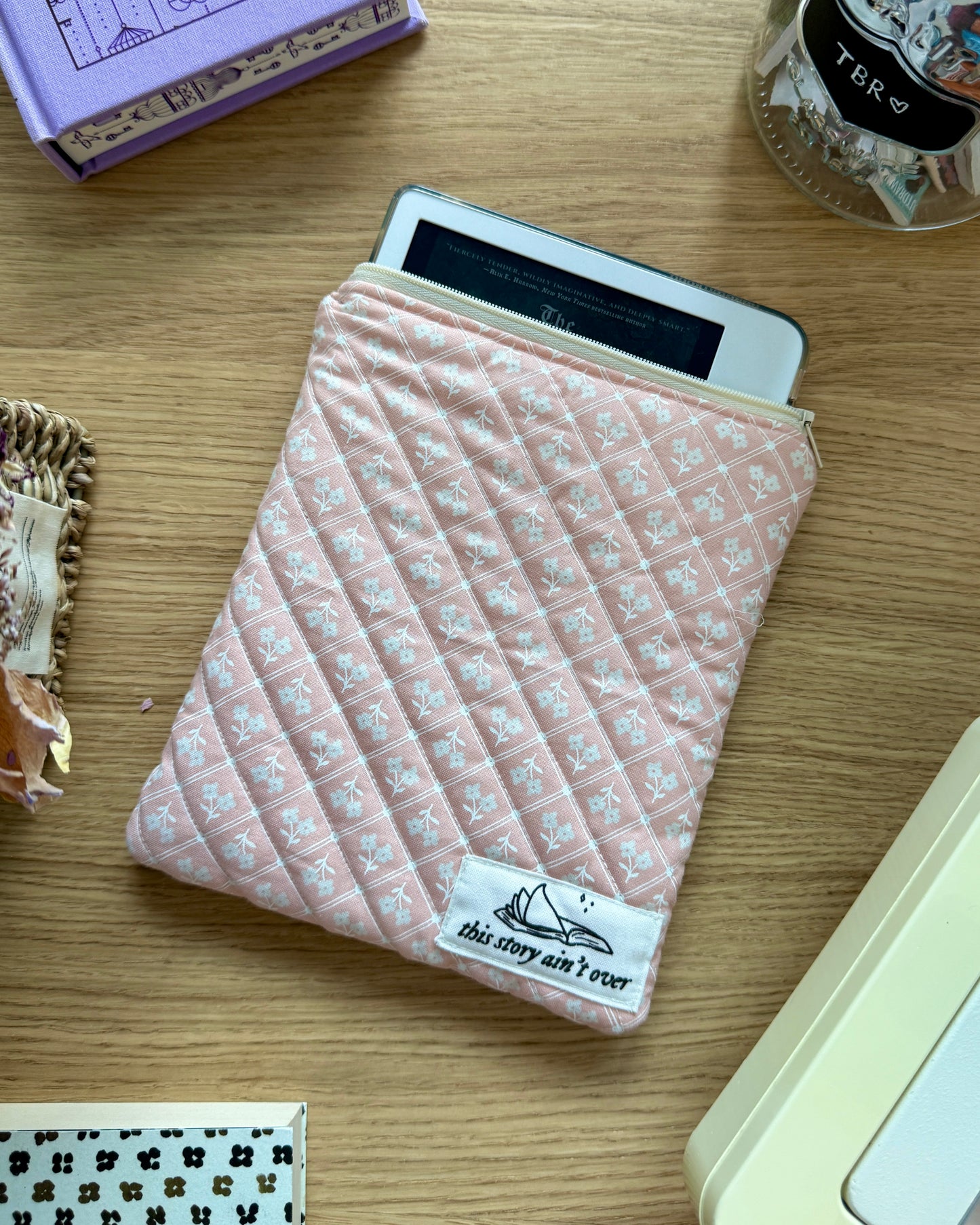 Quilted Kindle/Kobo Sleeve with Zipper [LIMITED EDITION]