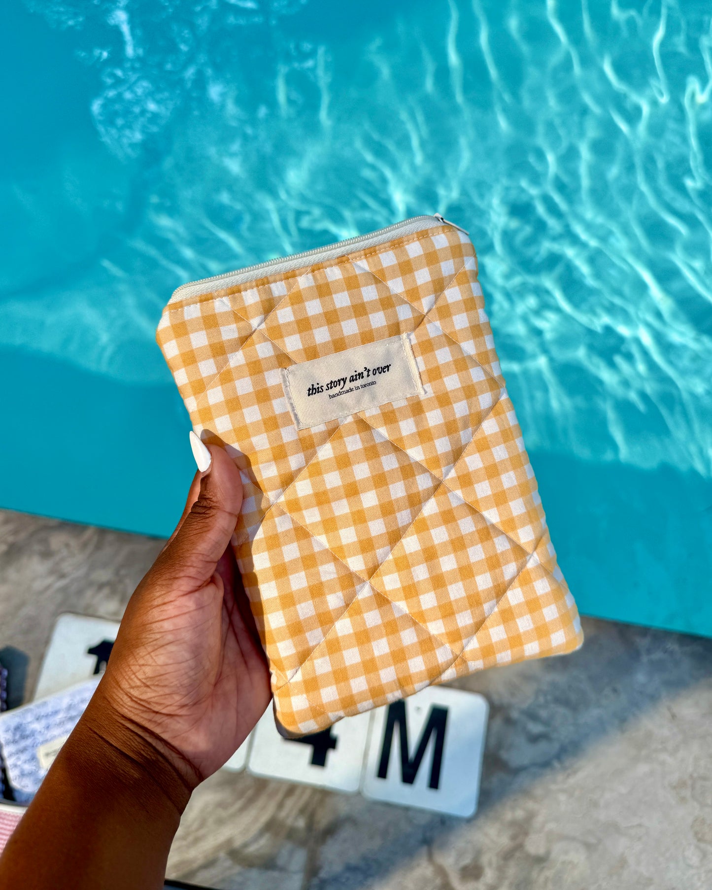 Endless Summer Kindle/Kobo Sleeves [restock coming September]